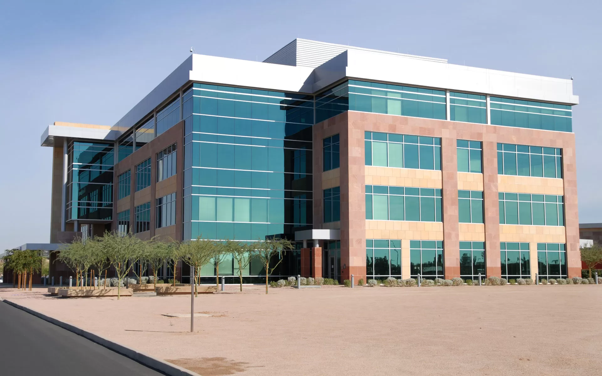 Long-lasting commercial exterior coating applied to warehouse building in Wisconsin
